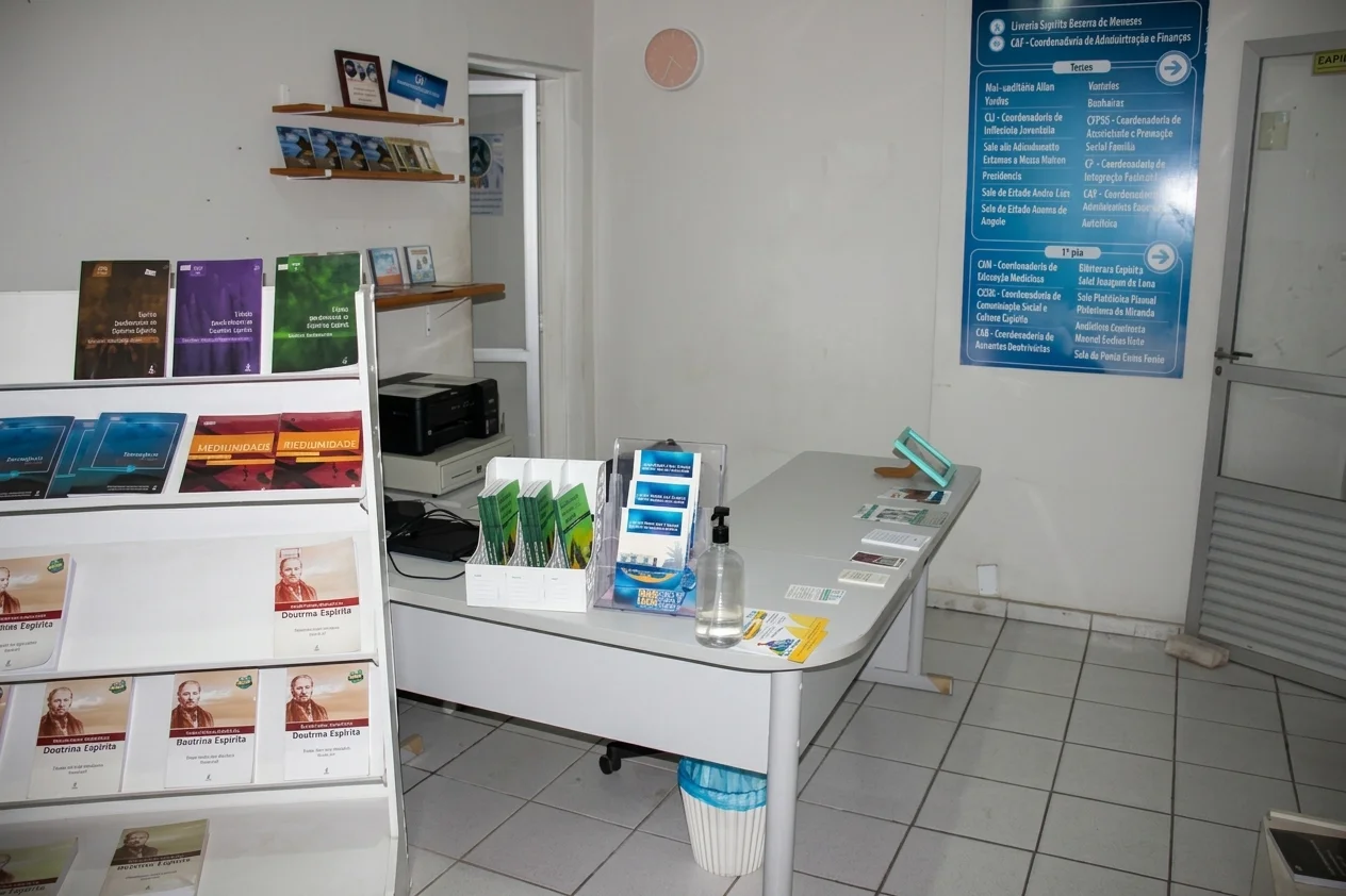Recepção e Atendimento da Livraria Espírita Bezerra de Menezes – FEEAL